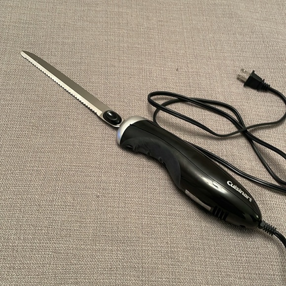 Cuisinart Electric Knife Works Great - Picture 6 of 10